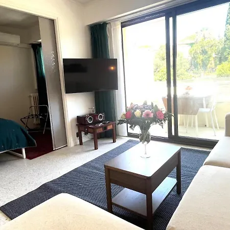 شقة A Lovely Flat Breeze In The Centre