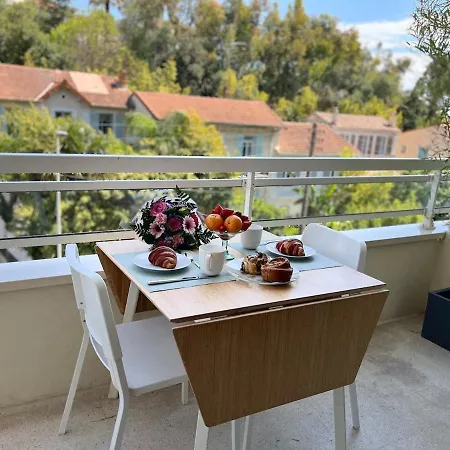 A Lovely Flat Breeze In The Centre Apartman